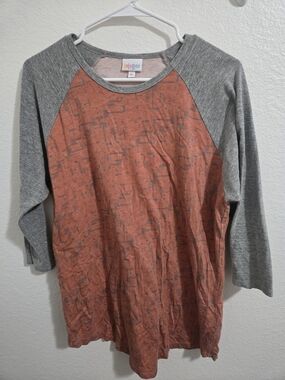 LuLaRoe | Long-Sleeve Raglan Tee in Rust Orange and Gray